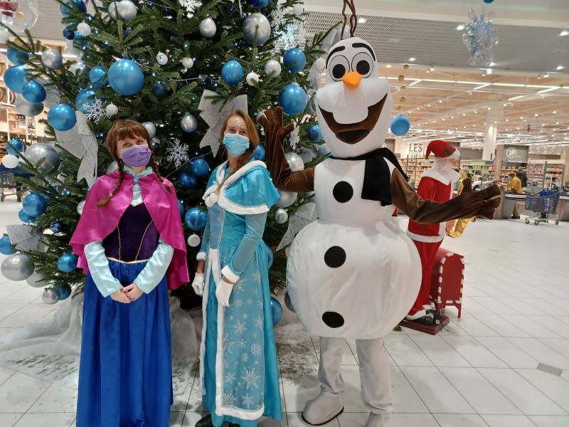 Reine des neiges au centre commercial pour E.Leclerc