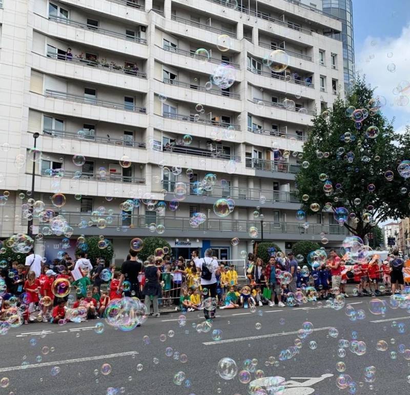 Passage de la flamme olympique  à Boulogne Billancourt