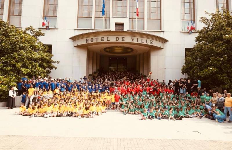 Passage de la flamme olympique  à Boulogne Billancourt