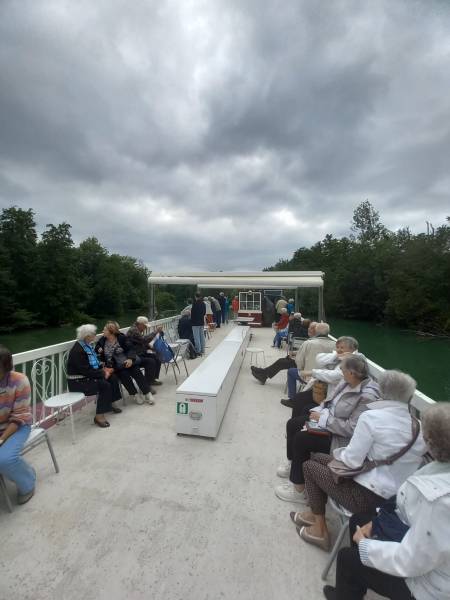 Excursion à Epernay pour des Séniors